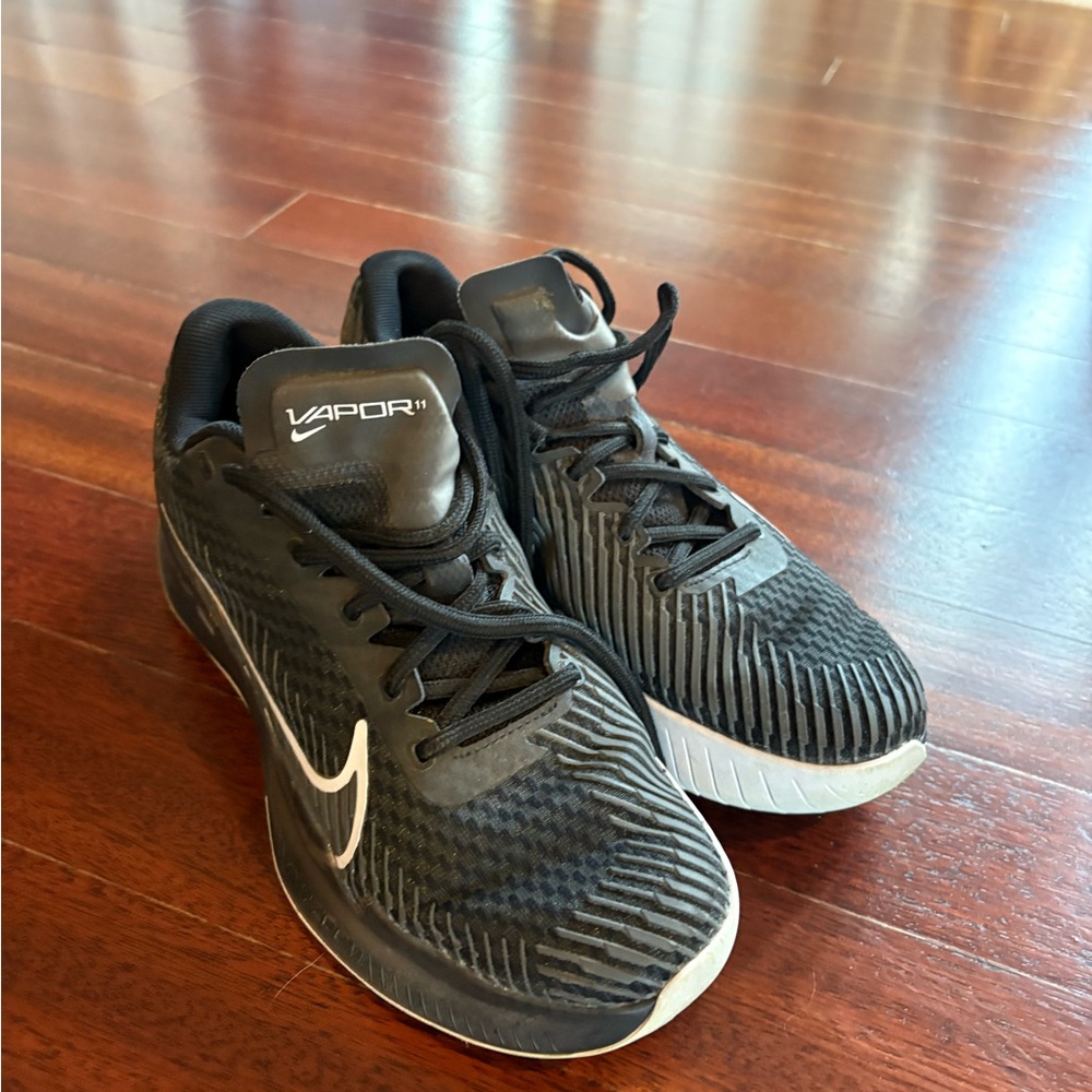 Nike Vapor 11 Black and White Tennis Sneakers